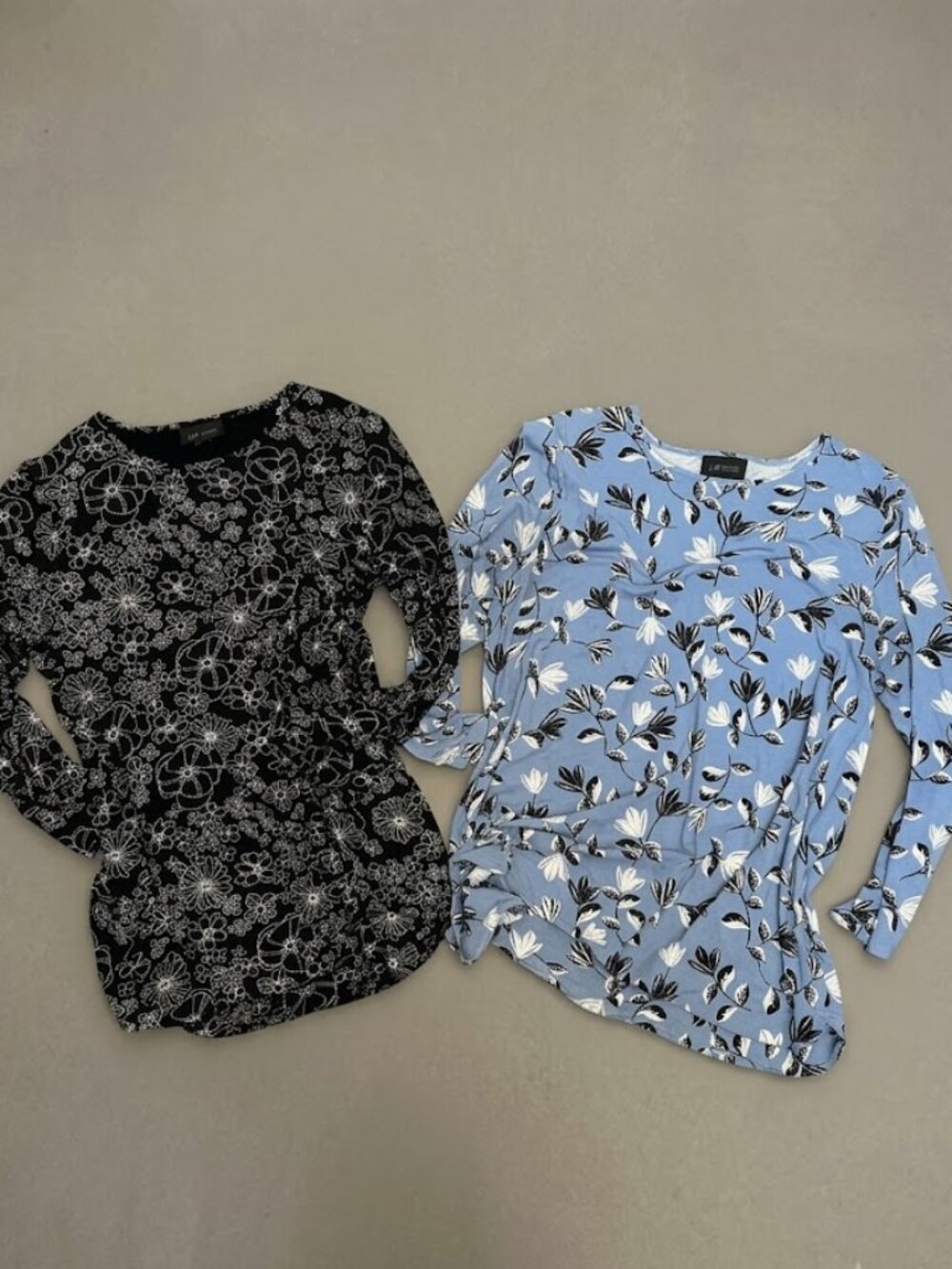 J. Jill Wearever Lot of 2 Women's Size Small 3/4 Sleeve Tops Black Blue White